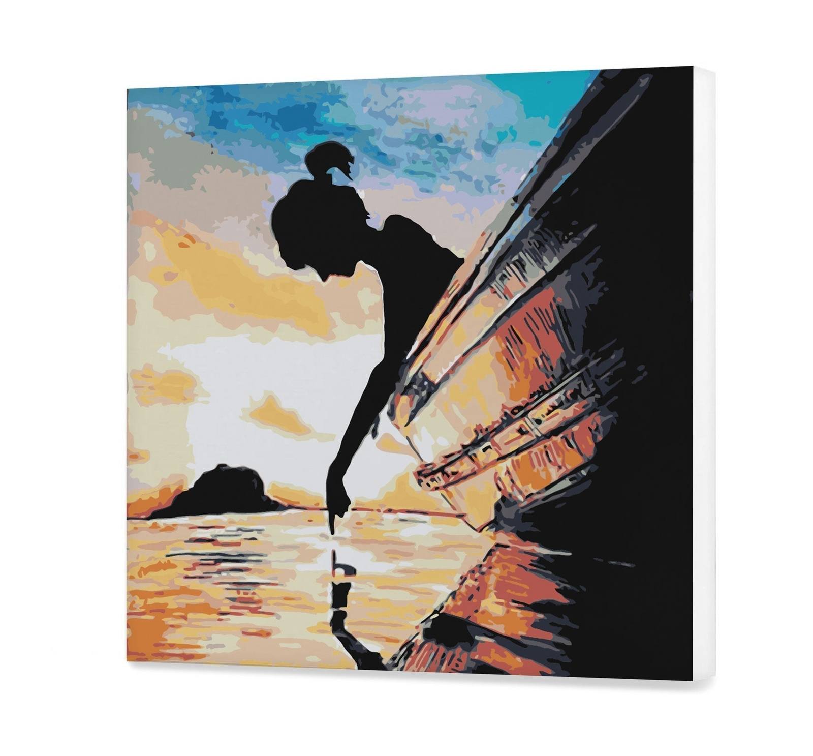 Girl In The Boat (Sc0825)
